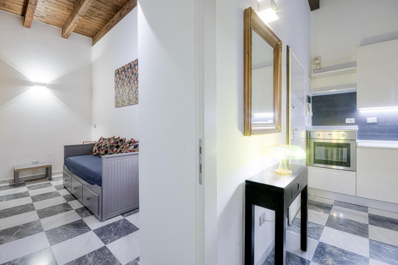 Right House - Characteristic Marina District Apartamento Cagliari Exterior foto