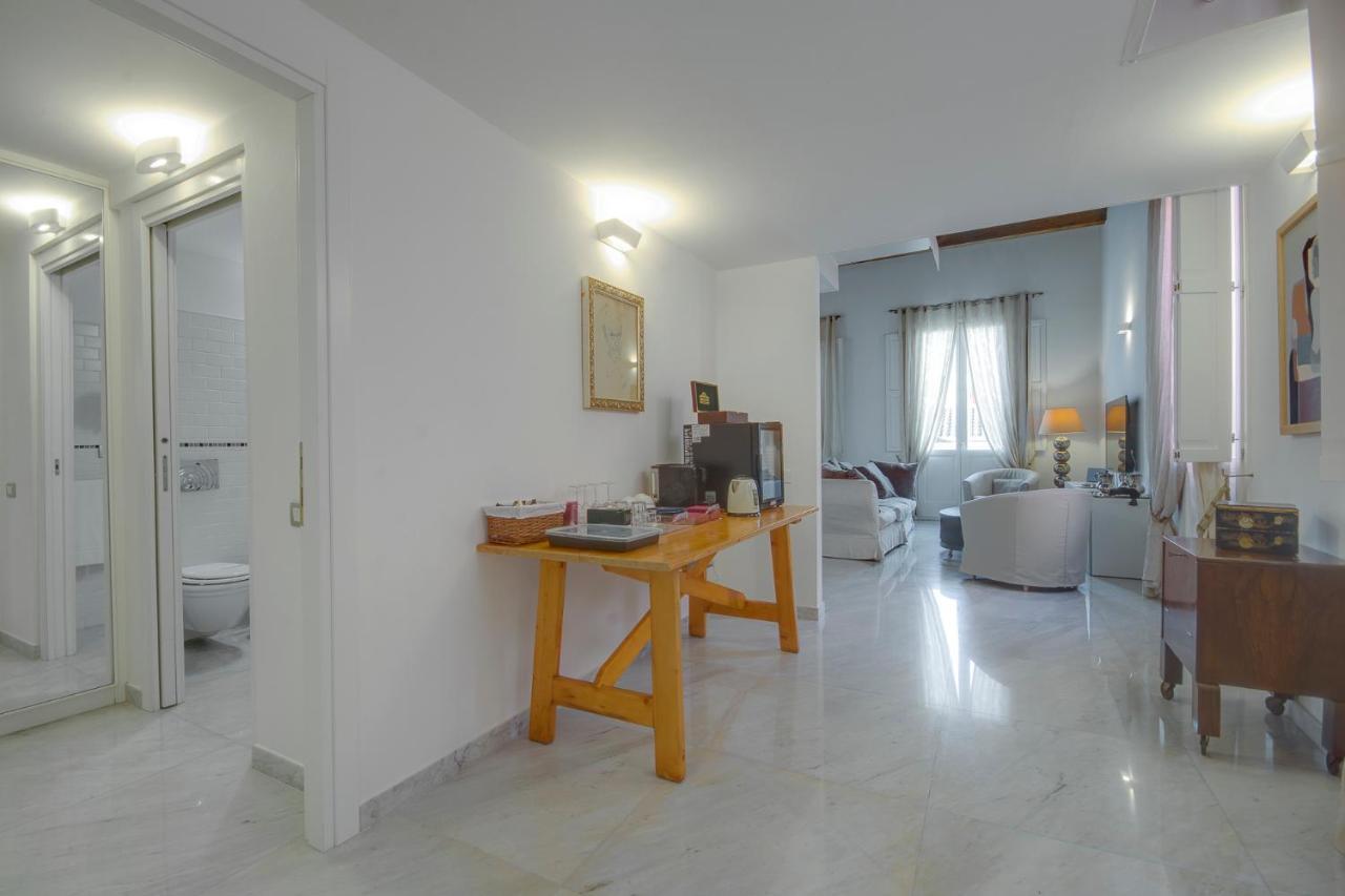 Right House - Characteristic Marina District Apartamento Cagliari Exterior foto